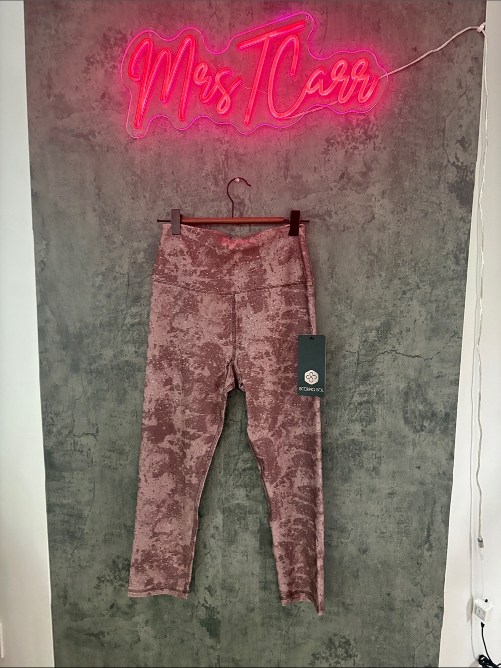 Scorpio Sol Dusty Rose Marbled Leggings